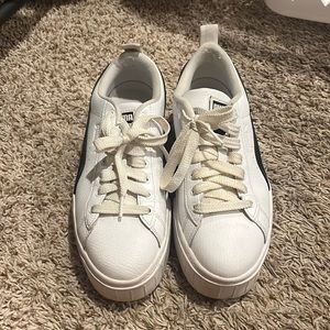 PUMA Girl's Mayze Leather (Big Kid) size 6